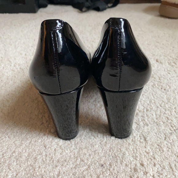 Patent Leather Heels - Picture 4 of 8